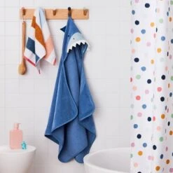 Pillowfort 44 25"x50" Shark Kids' Hooded Towel - Pillowfort™